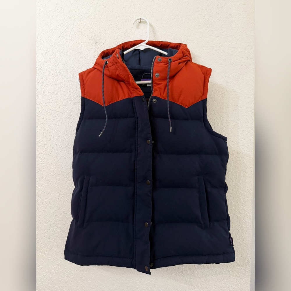 Patagonia Bivy Down Puffer Hooded Vest Women's Navy Orange - L
